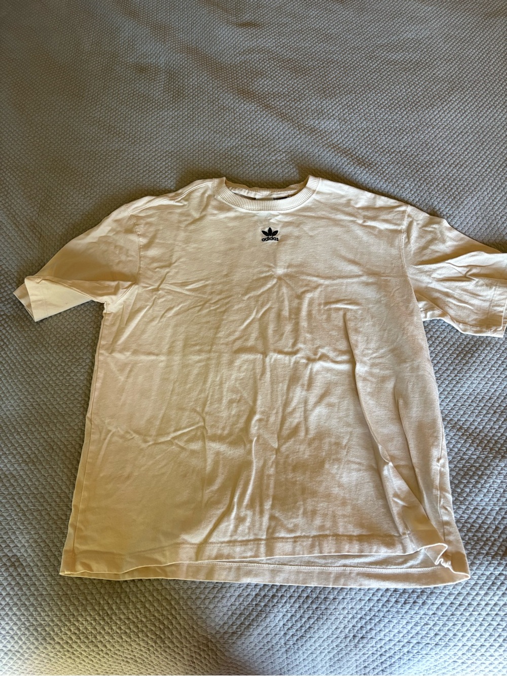 adidas oversized T-shirt